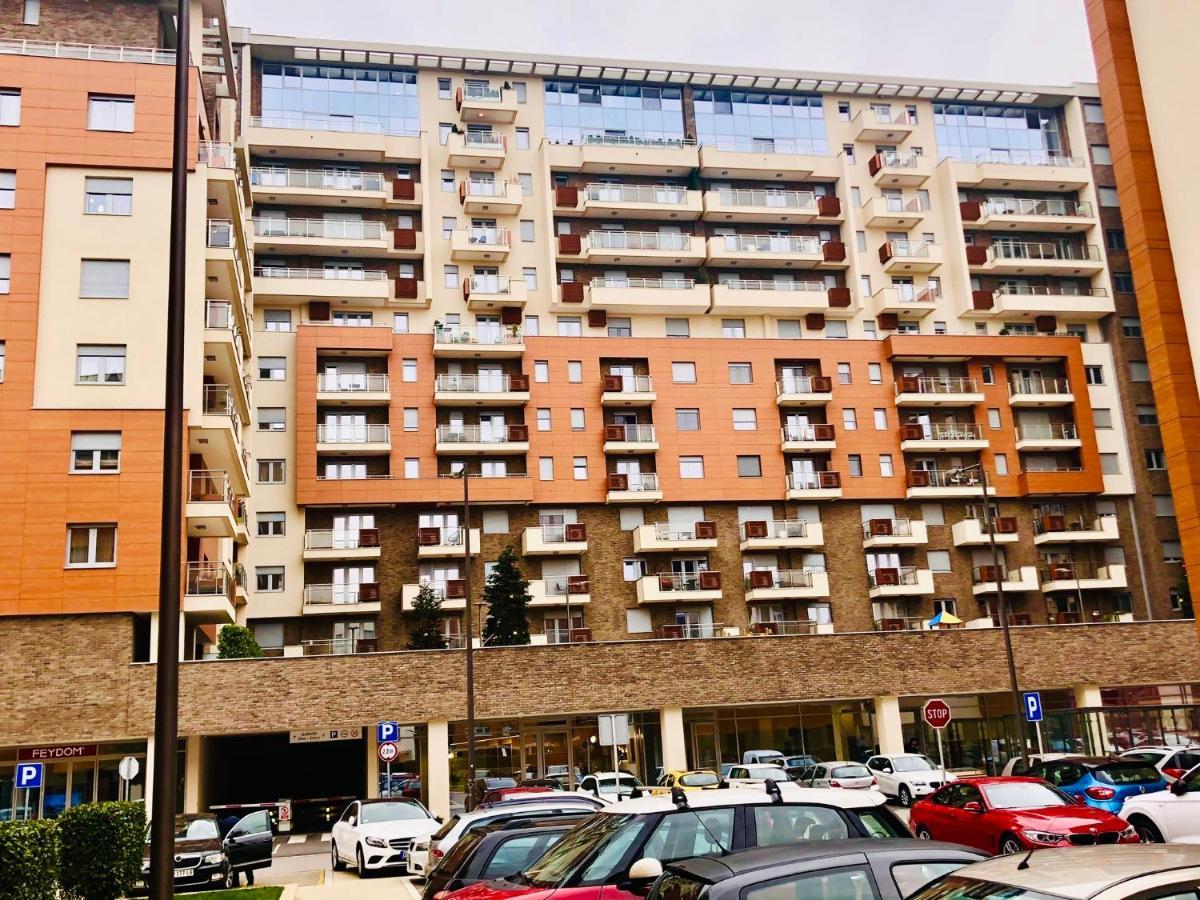 Apartment Azzurro Lux Belgrad Zewnętrze zdjęcie
